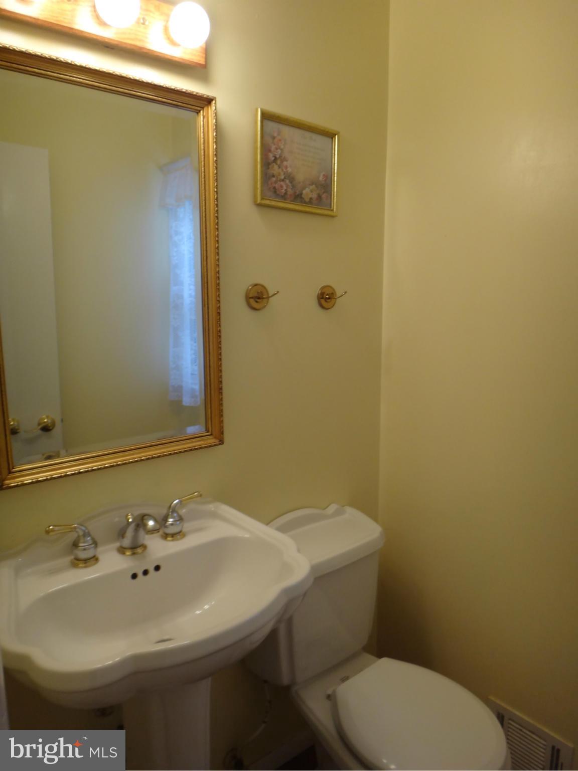 6534 Deepford Street Springfield, VA 22150 - Photo 10 of 25 Half Bath