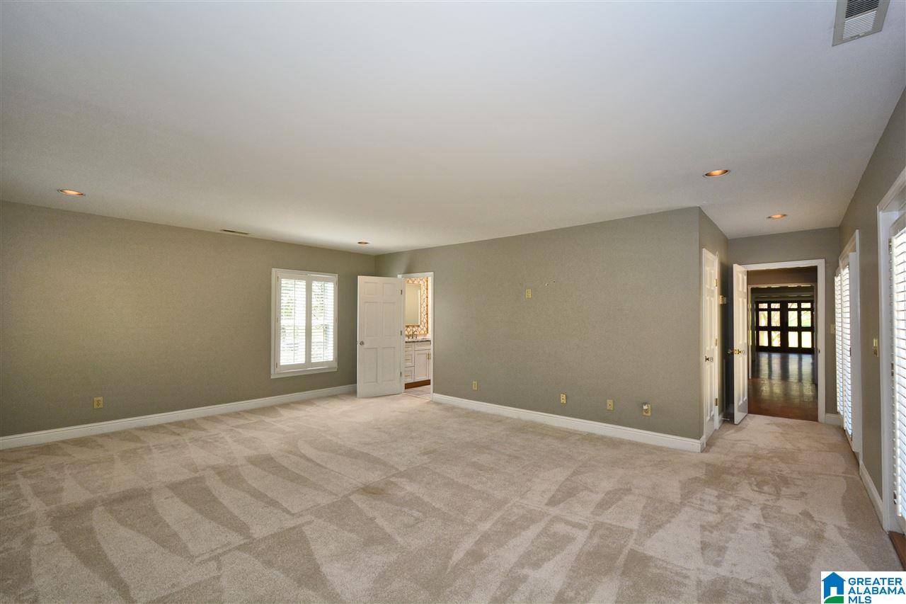 4217 Caldwell Mill Road Birmingham, AL 35243 - Photo 31 of 50