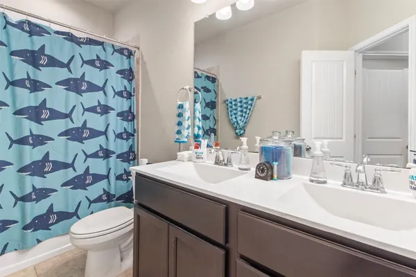 $235,000 | 3411 Rainflower Springs Lane, Rosenberg, TX 77471
