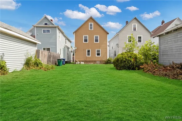 $169,999 | 136 Newfield Street, Buffalo, NY 14207