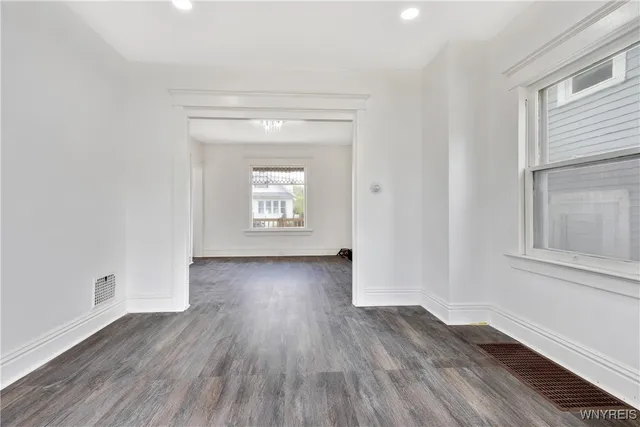 $169,999 | 136 Newfield Street, Buffalo, NY 14207