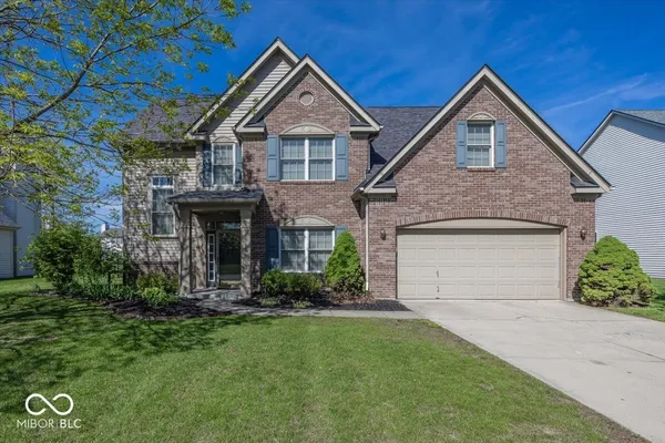 $369,900 | 1128 Red Dunes Run, Avon, IN 46123