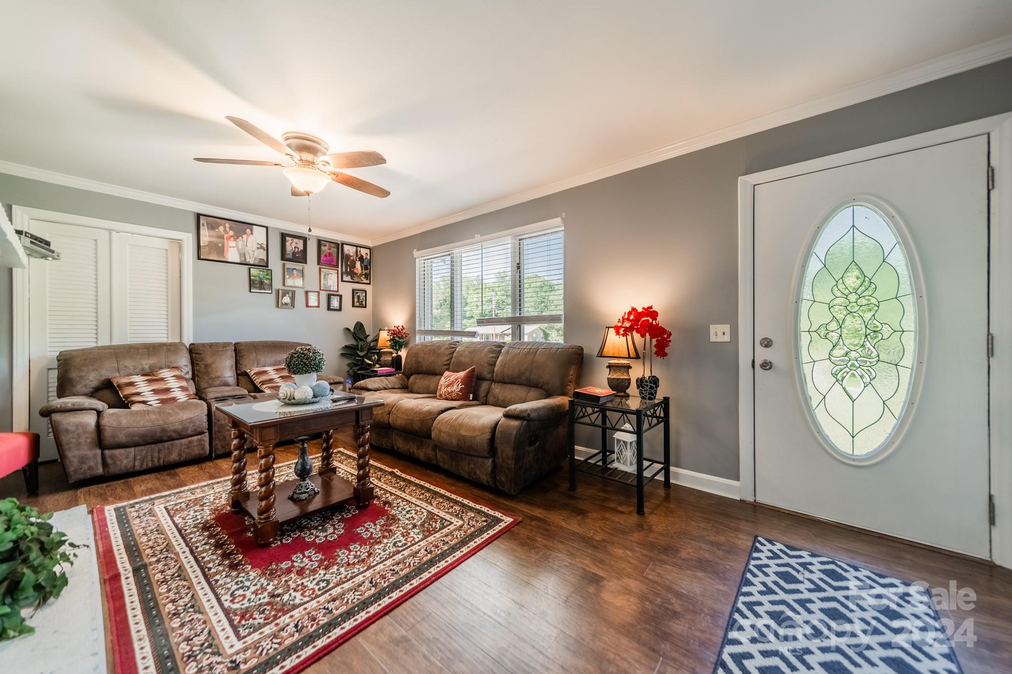 1202 Howard Circle Charlotte, NC 28214 - Photo 4 of 25