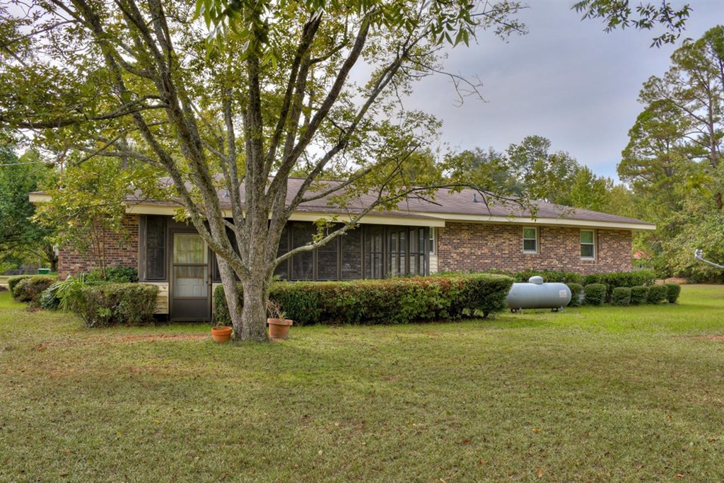 280 Marcia Street Williston, SC 29853 - Photo 31 of 33