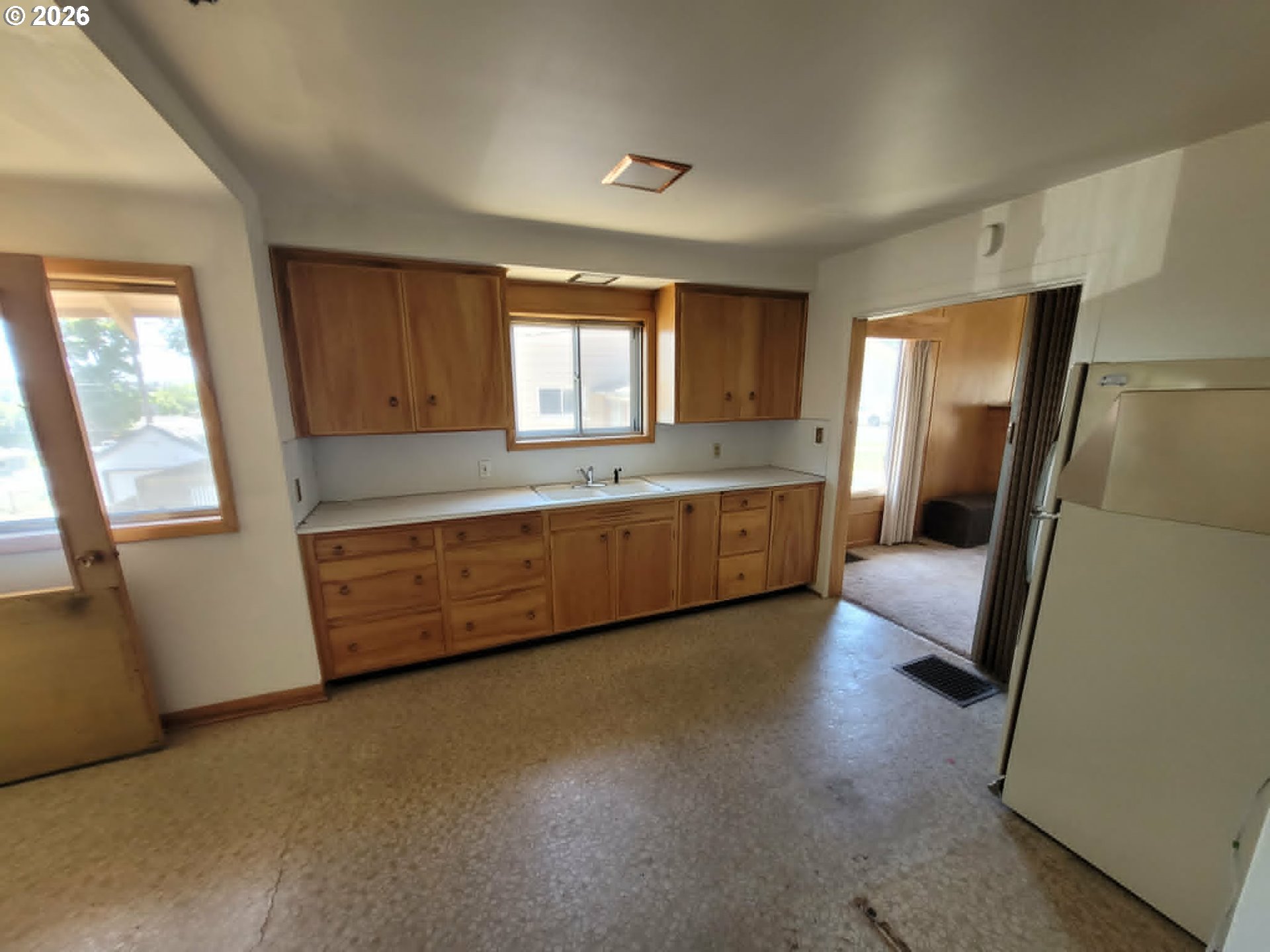 520 Northwest 11th Street Pendleton, OR 97801 - Photo 11 of 25