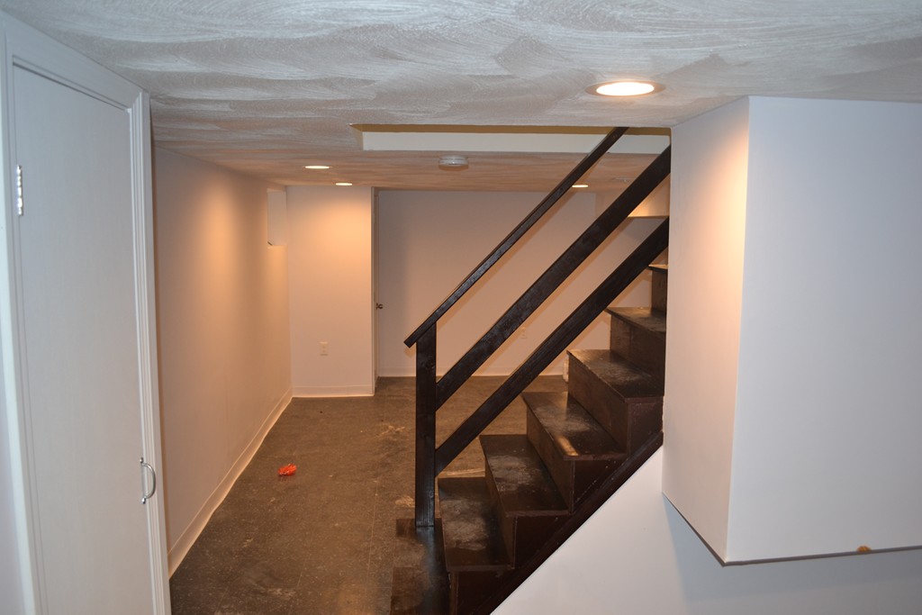 24 Badger Road Boston, MA 02136 - Photo 10 of 10 Gallery Image 10