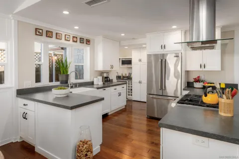 $4,275,000 | 383 Westbourne Street, San Diego, CA 92037