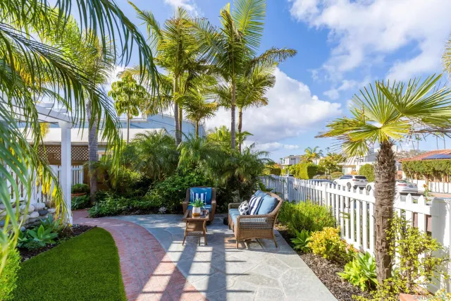 $4,275,000 | 383 Westbourne Street, San Diego, CA 92037