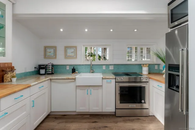 $4,275,000 | 383 Westbourne Street, San Diego, CA 92037