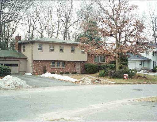 138 Park Forest Road Cranston, RI 02920 - Photo 1 of 1 Exterior Front.