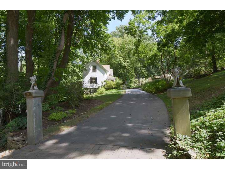 102 East Bells Mill Road Philadelphia, PA 19118 - Photo 22 of 25 Driveway