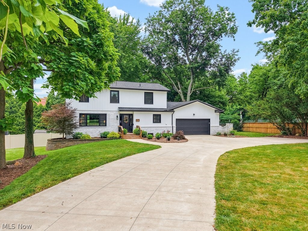 501 Merriman Road Akron, OH 44303 - Photo 3 of 48