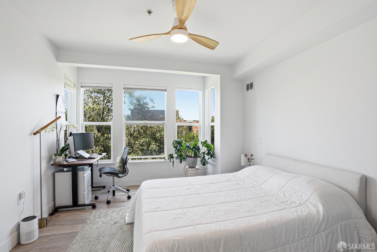 655 12th Street, Unit 211 Oakland, CA 94607 - Photo 11 of 17