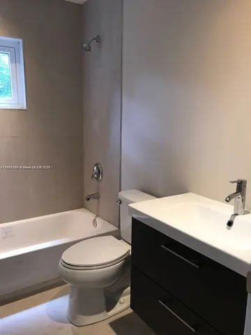 $3,000 | 3069 Southwest 7th Street, Miami, FL 33135