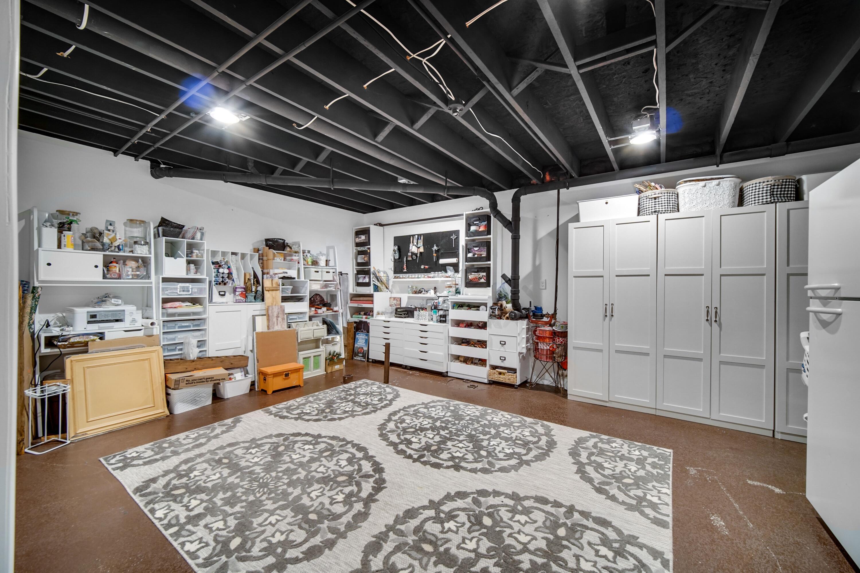 950 Port Circle Hobart, IN 46342 - Photo 20 of 23 3000x2000