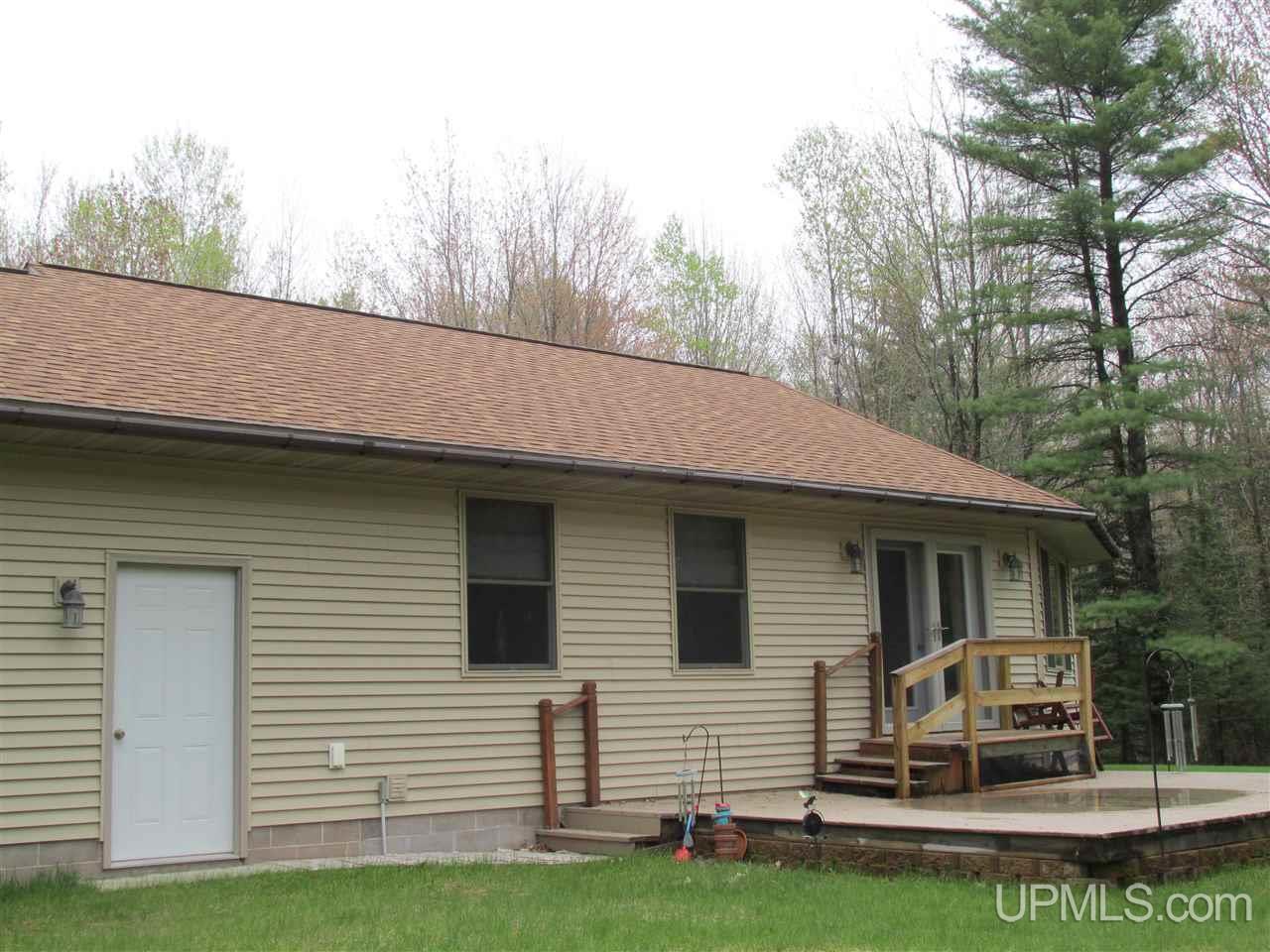 6388 L L.5 Road Gladstone, MI 49837 - Photo 47 of 49