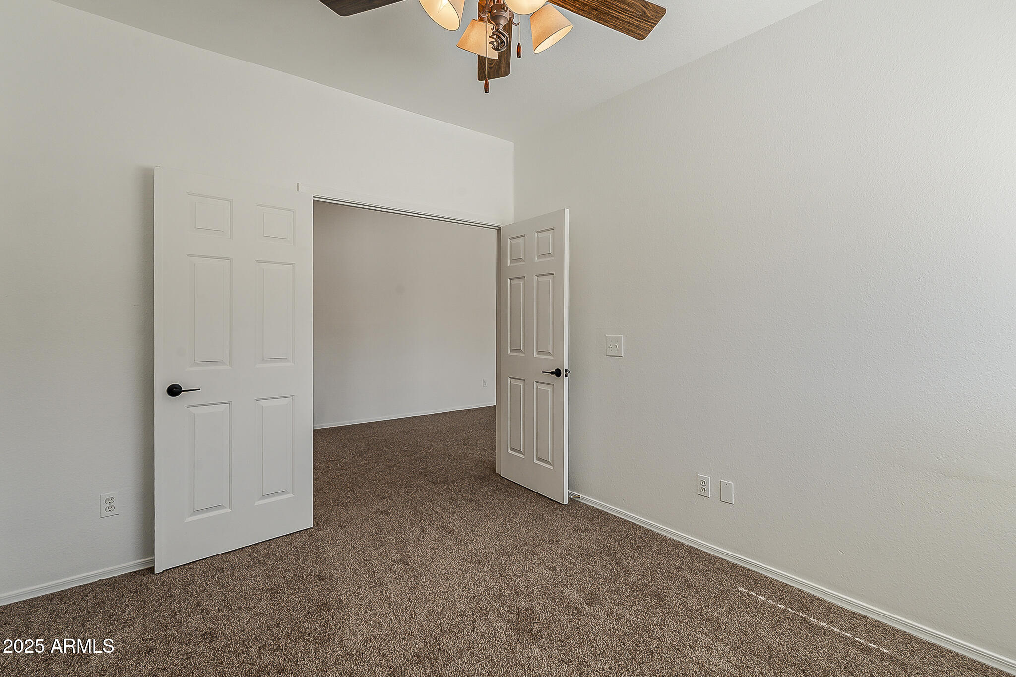 2286 East Peach Tree Drive Chandler, AZ 85249 - Photo 19 of 33 a view of an empty room