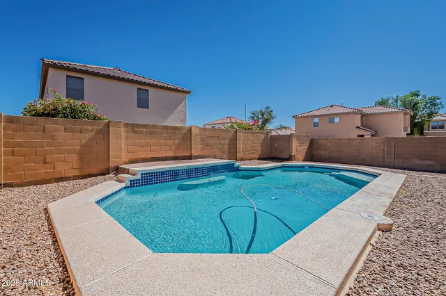 $2,295 | 2286 East Peach Tree Drive, Chandler, AZ 85249