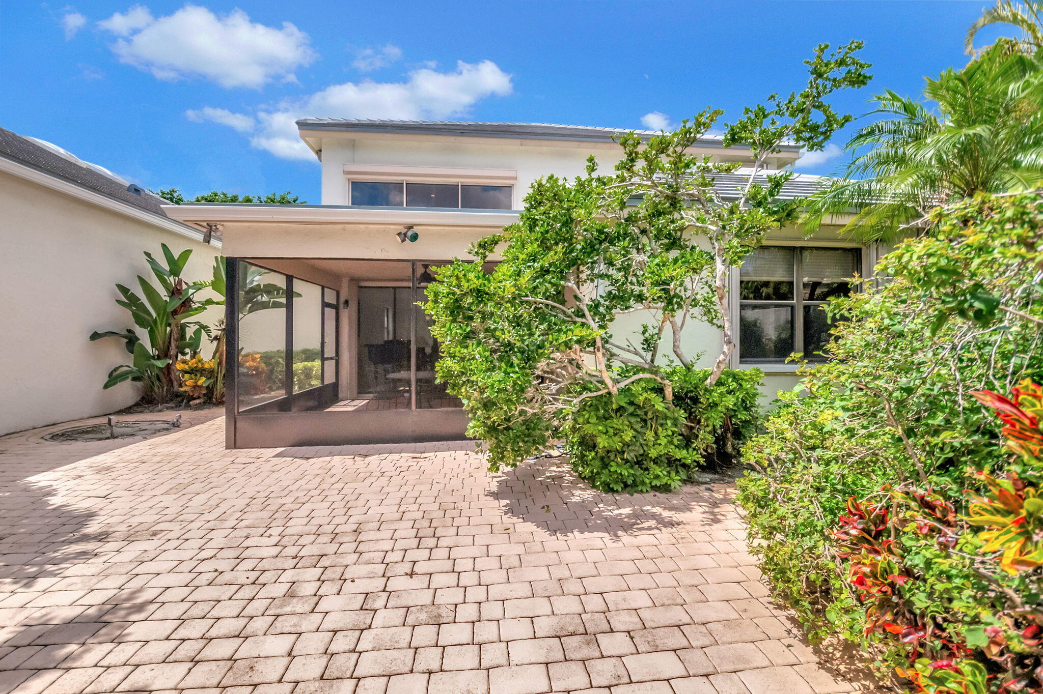 20023 Waters Edge Drive Boca Raton, FL 33434 - Photo 36 of 92 43-web-or-mls-DSC_1613