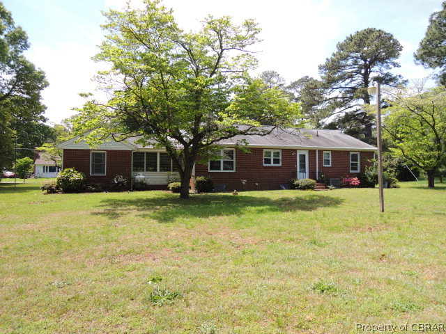 1525 Lafayette Road Gloucester Point, VA 23062 - Photo 4 of 15 Gallery Image 4