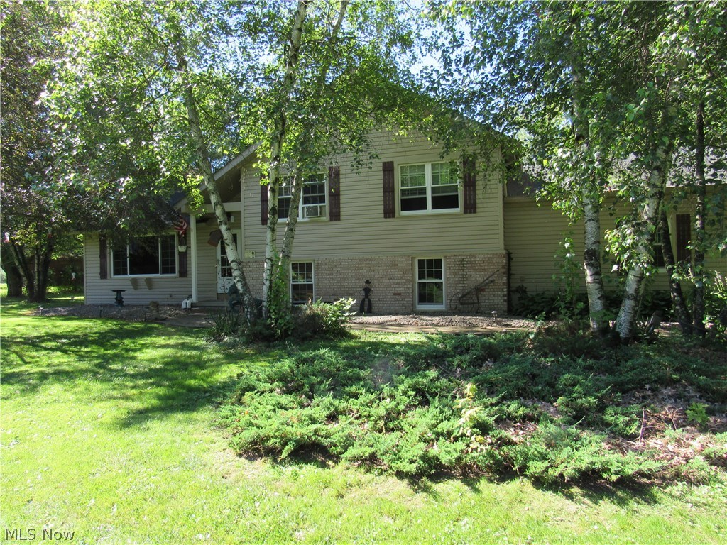 5942 Everett Hull Road Fowler, OH 44418 - Photo 1 of 33 Gallery Image 1