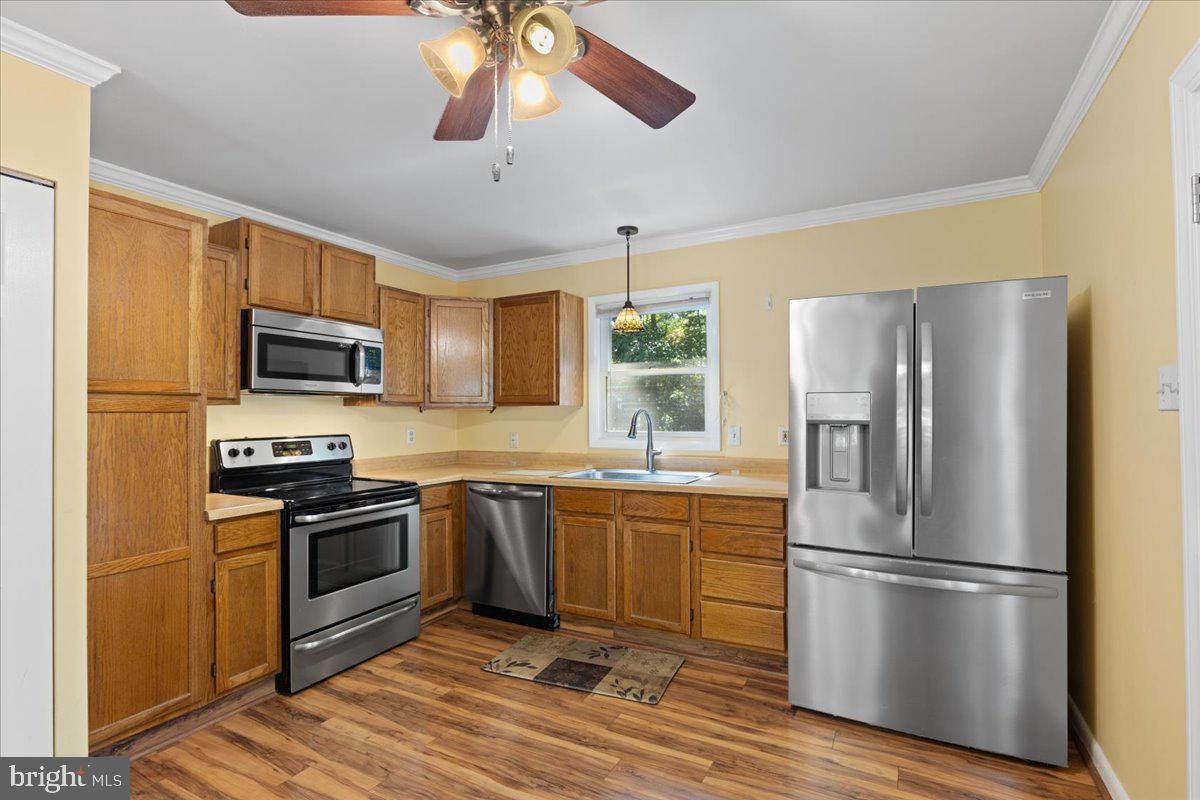 869 Plains Road Lusby, MD 20657 - Photo 12 of 35 kitchen