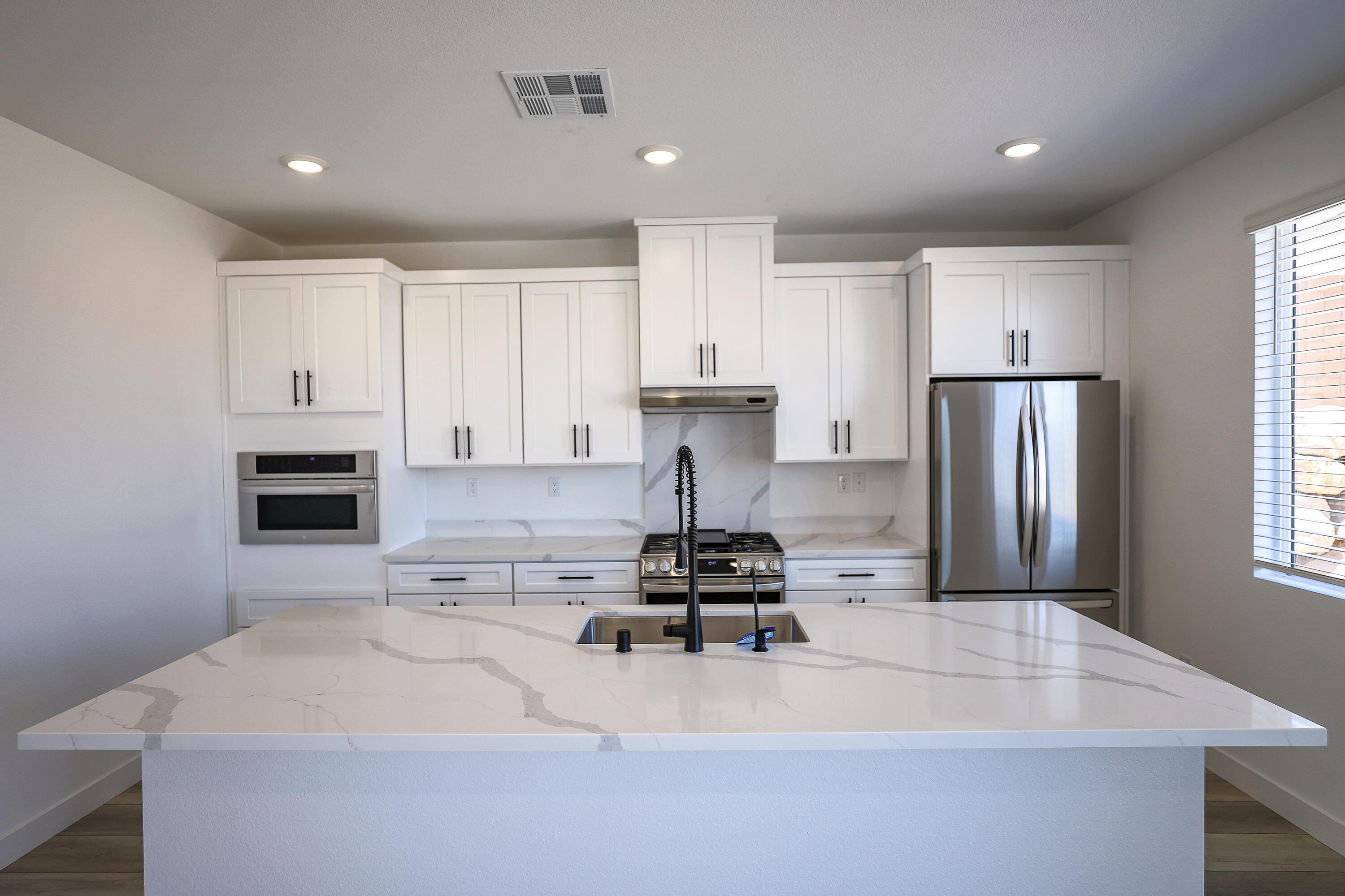 3068 West Orco Lane St. George, UT 84770 - Photo 5 of 46 20260515-IMG_5577