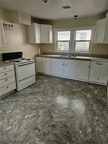 $1,725 | Undisclosed Address, River Ridge, LA 70123