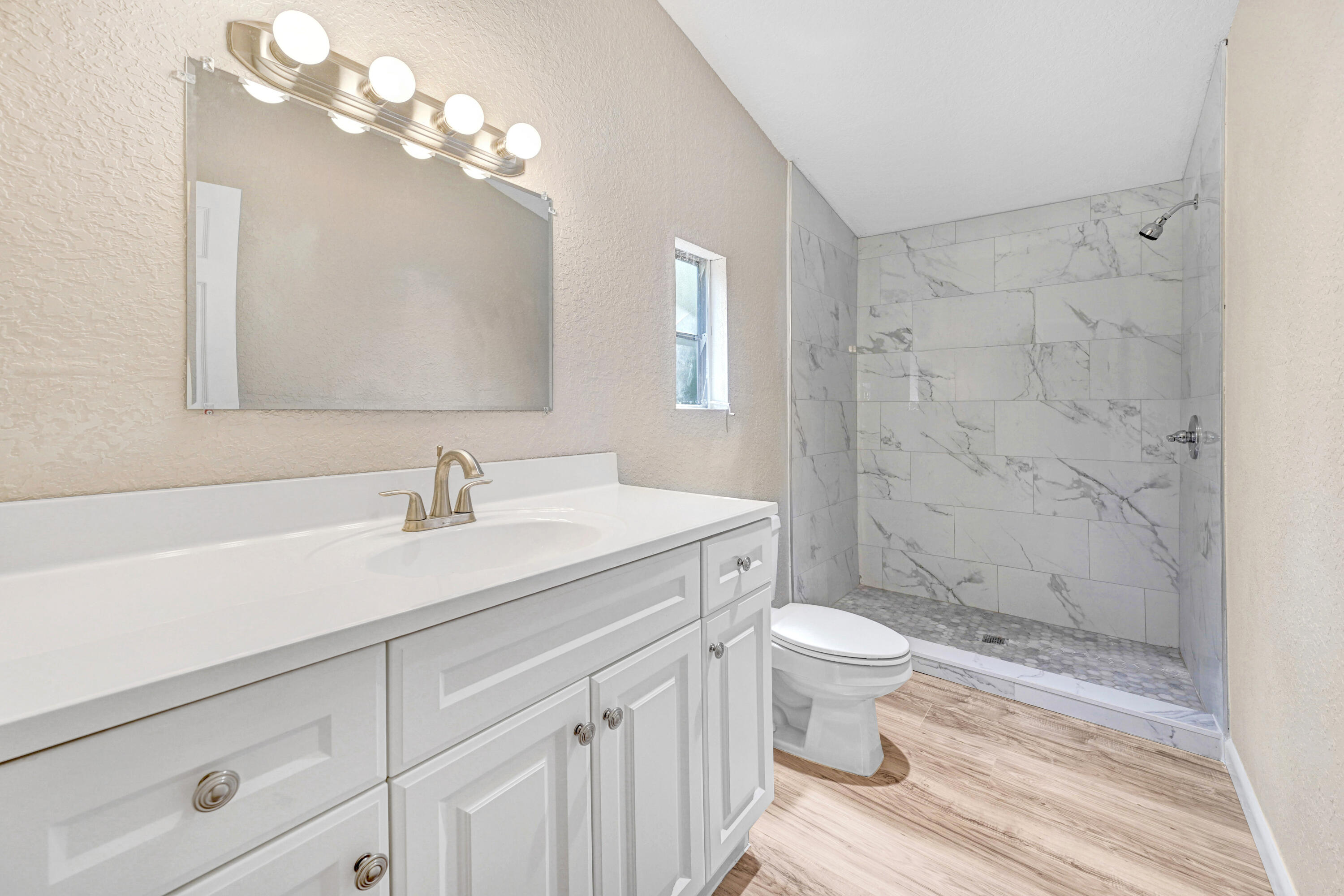 1515 Seneca Drive Melbourne, FL 32935 - Photo 17 of 28 Primary Bath with Tile Shower