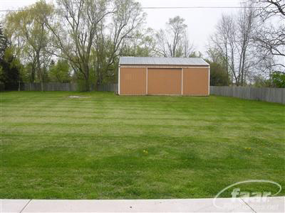 5384 Genesee Road Lapeer, MI 48446 - Photo 27 of 35 20226060-26.JPG