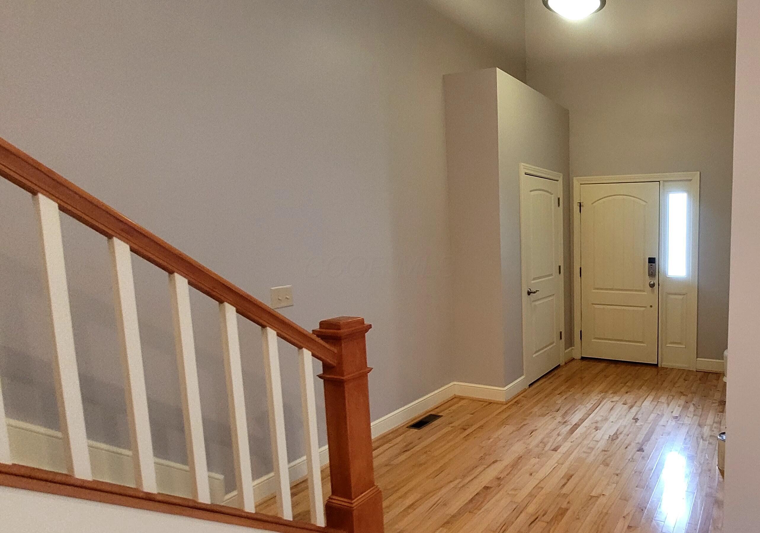 5016 Postlewaite Road Columbus, OH 43235 - Photo 5 of 25 35