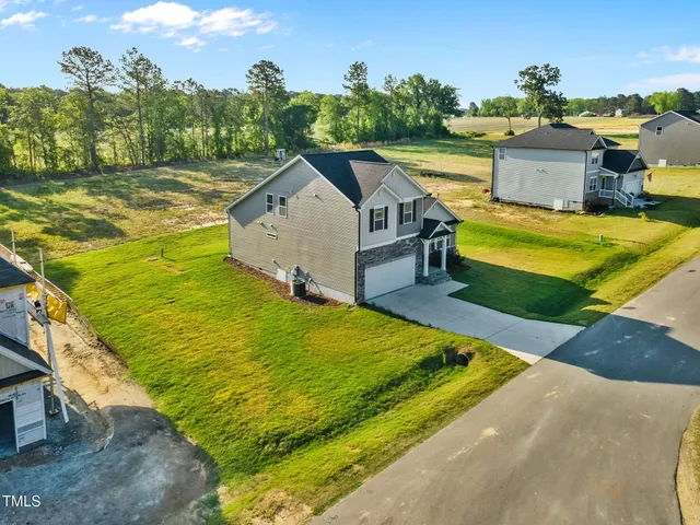 $369,900 | 482 Olivia Crossing, Four Oaks, NC 27524