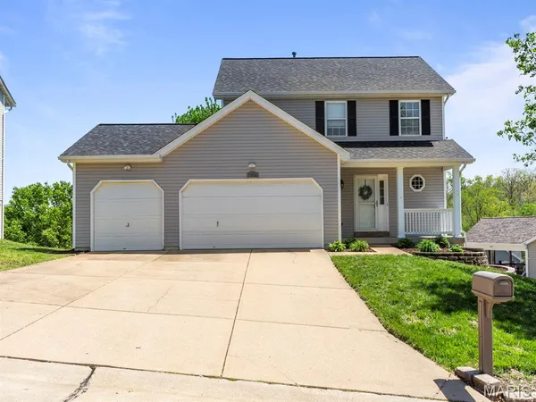 $315,000 | 2914 Greenmont Court, Imperial, MO 63052
