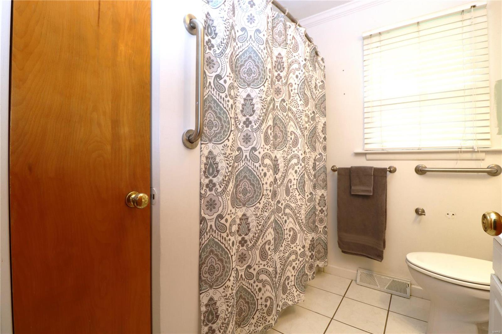524 Thorngate Road Granite City, IL 62040 - Photo 17 of 29 Gallery Image 17
