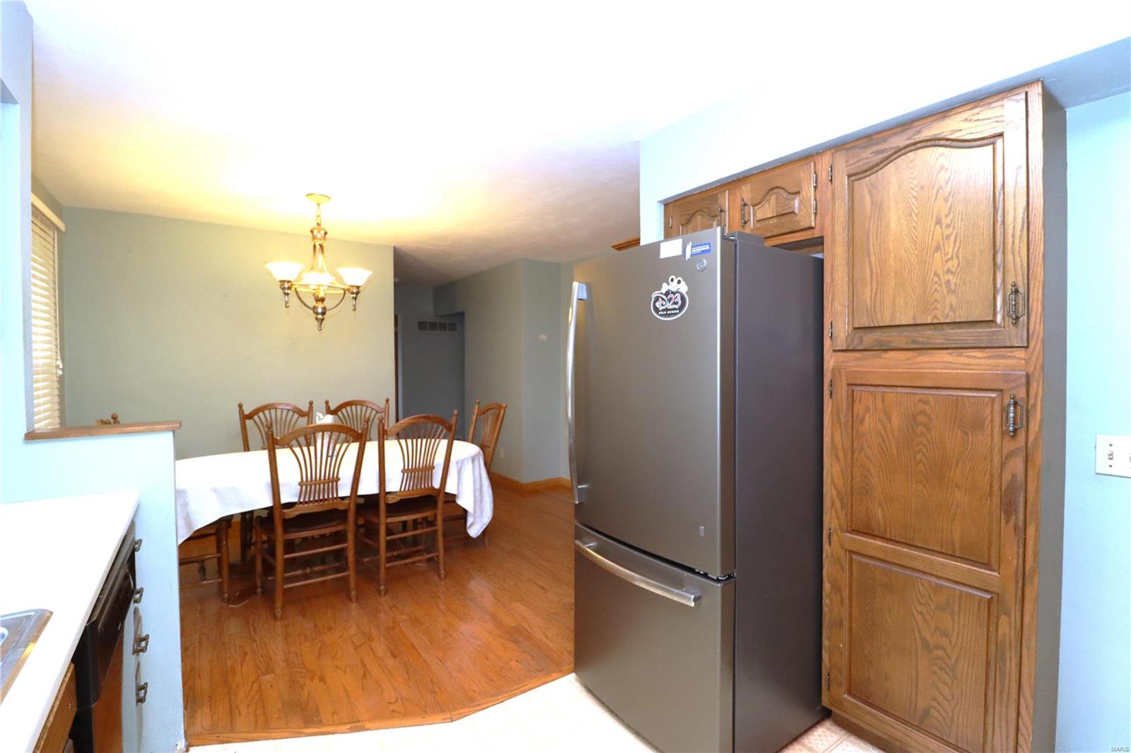 524 Thorngate Road Granite City, IL 62040 - Photo 9 of 29 Gallery Image 9