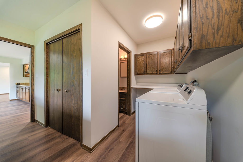 8100 South Park Avenue Burr Ridge, IL 60527 - Photo 24 of 30