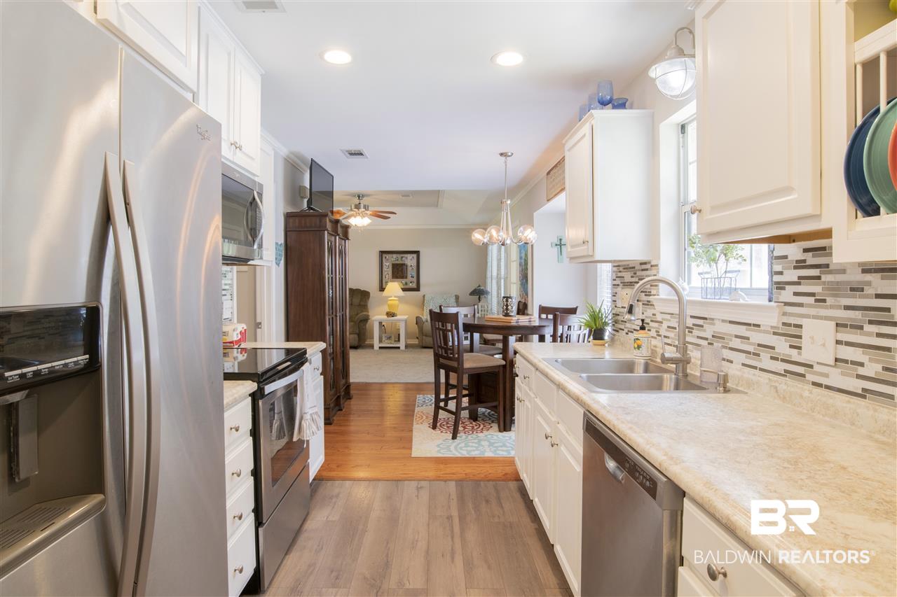 8677 Wolf Bay Lane Foley, AL 36535 - Photo 15 of 40