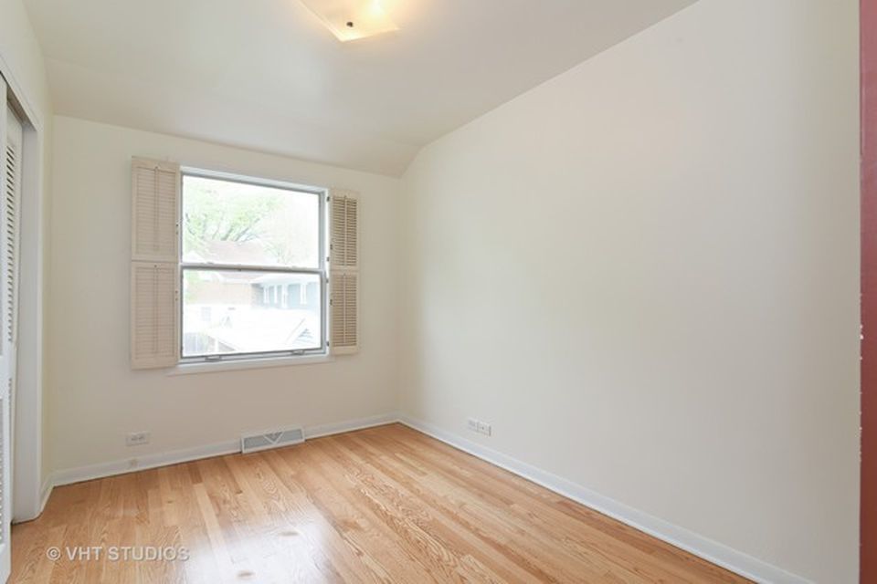 774 Green Bay Road Winnetka, IL 60093 - Photo 21 of 25 Gallery Image 21