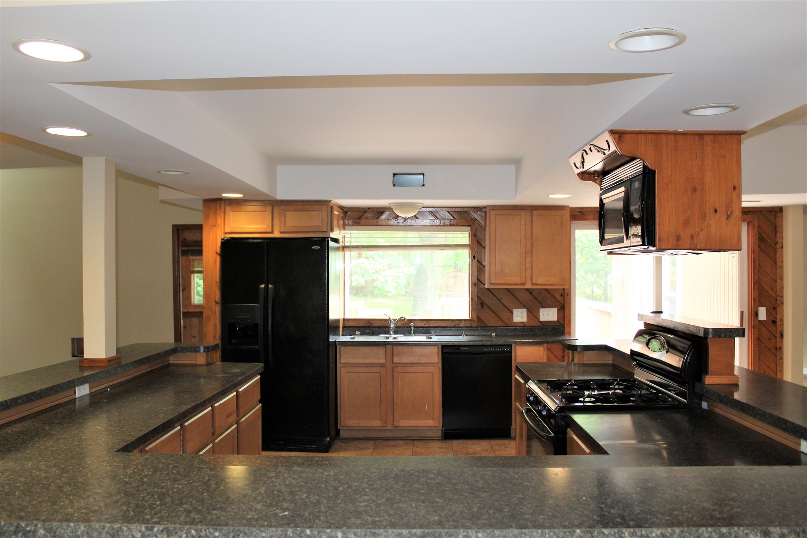 26217 Spring Grove Road Antioch, IL 60002 - Photo 15 of 33