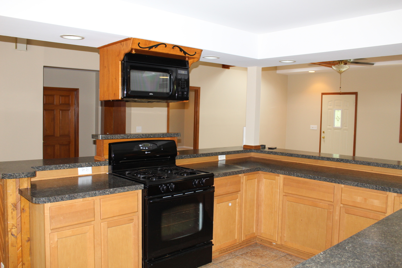 26217 Spring Grove Road Antioch, IL 60002 - Photo 18 of 33