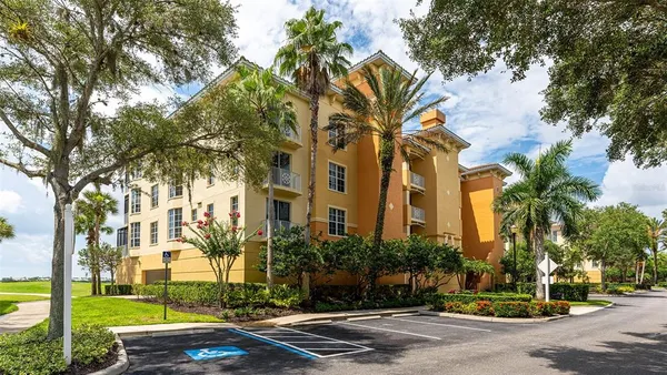 $6,500 | 6350 Water Crest Way, Unit 402, Lakewood Ranch, FL 34202