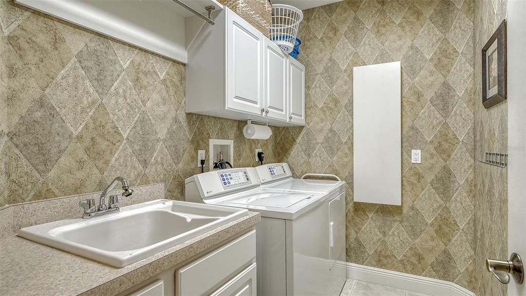 6350 Water Crest Way, Unit 402 Lakewood Ranch, FL 34202 - Photo 31 of 55