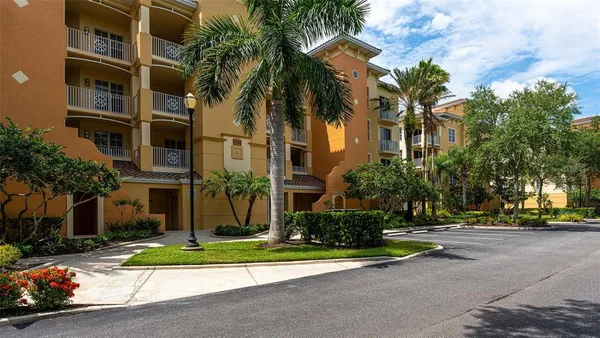$6,500 | 6350 Water Crest Way, Unit 402, Lakewood Ranch, FL 34202