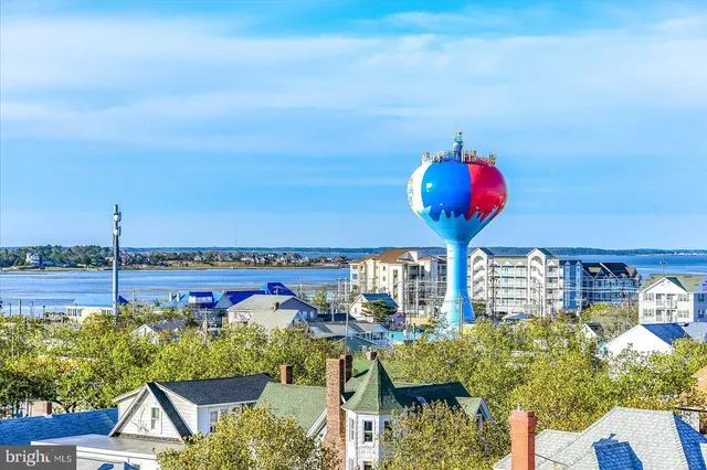 $649,900 | 2 Dorchester Street, Unit 306, Ocean City, MD 21842
