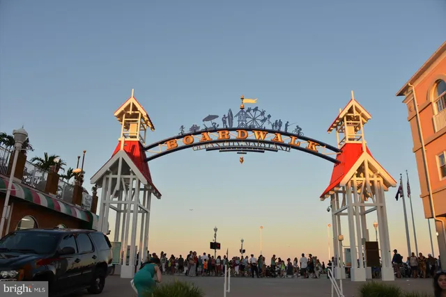 $649,900 | 2 Dorchester Street, Unit 306, Ocean City, MD 21842