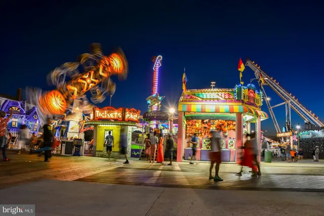 $649,900 | 2 Dorchester Street, Unit 306, Ocean City, MD 21842