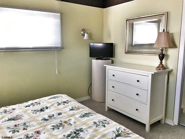 $20,000 | 316 North Vendome Avenue, Margate City, NJ 08402