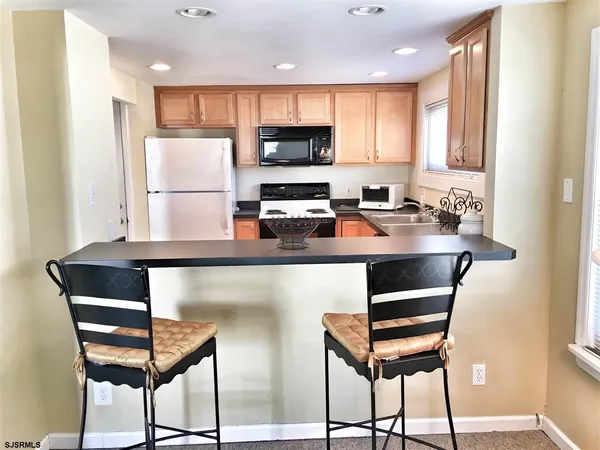 $20,000 | 316 North Vendome Avenue, Margate City, NJ 08402