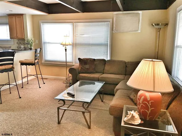 $20,000 | 316 North Vendome Avenue, Margate City, NJ 08402