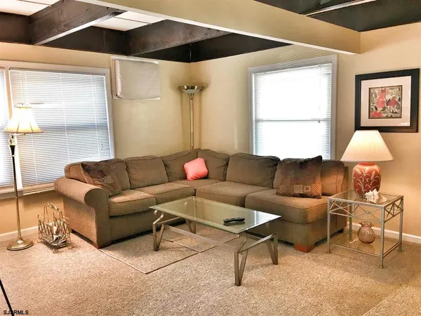 $20,000 | 316 North Vendome Avenue, Margate City, NJ 08402